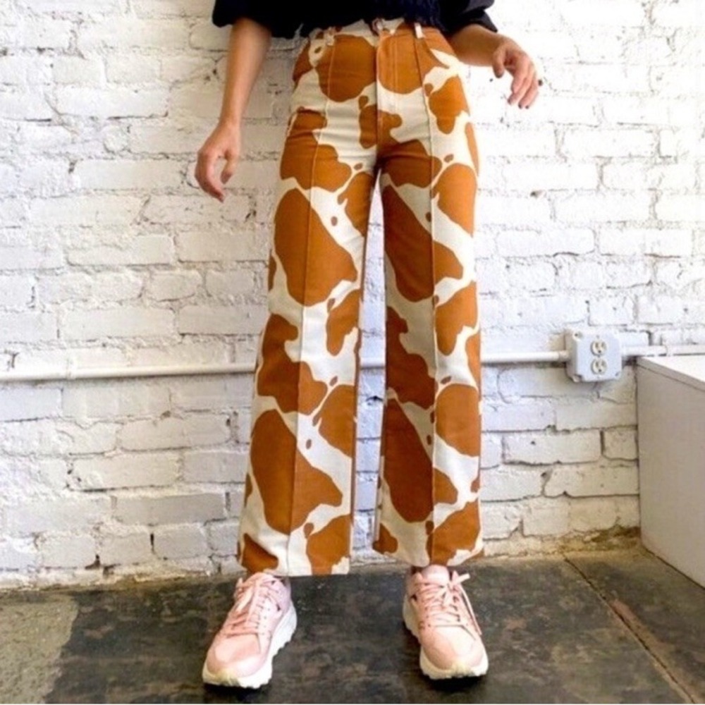 Lisa Says Gah Cow Print High Rise Straight Leg Jeans 28 Cream Pants
